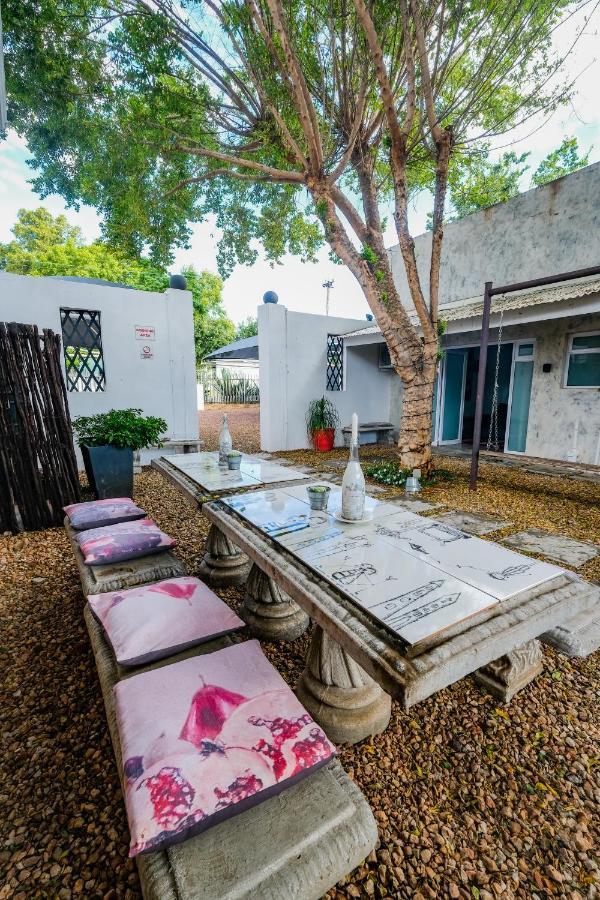 Rose Acres Guest House Parys Exterior foto